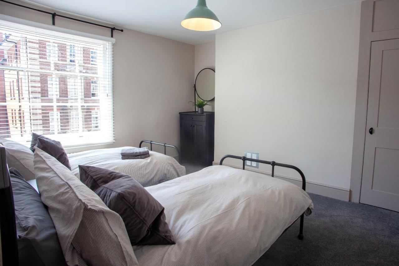 Oxford Street Grand Apartment- Free Evening Parking Southampton Exterior photo